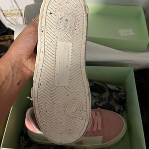 I am selling a pair of brand new off-white suede shoes. Never worn.